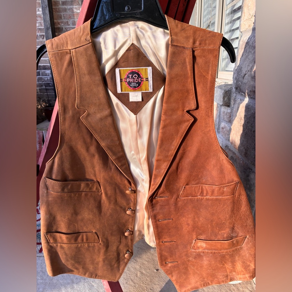 Men's Brown Leather Vest - BRAND NEW old stock 1980’s